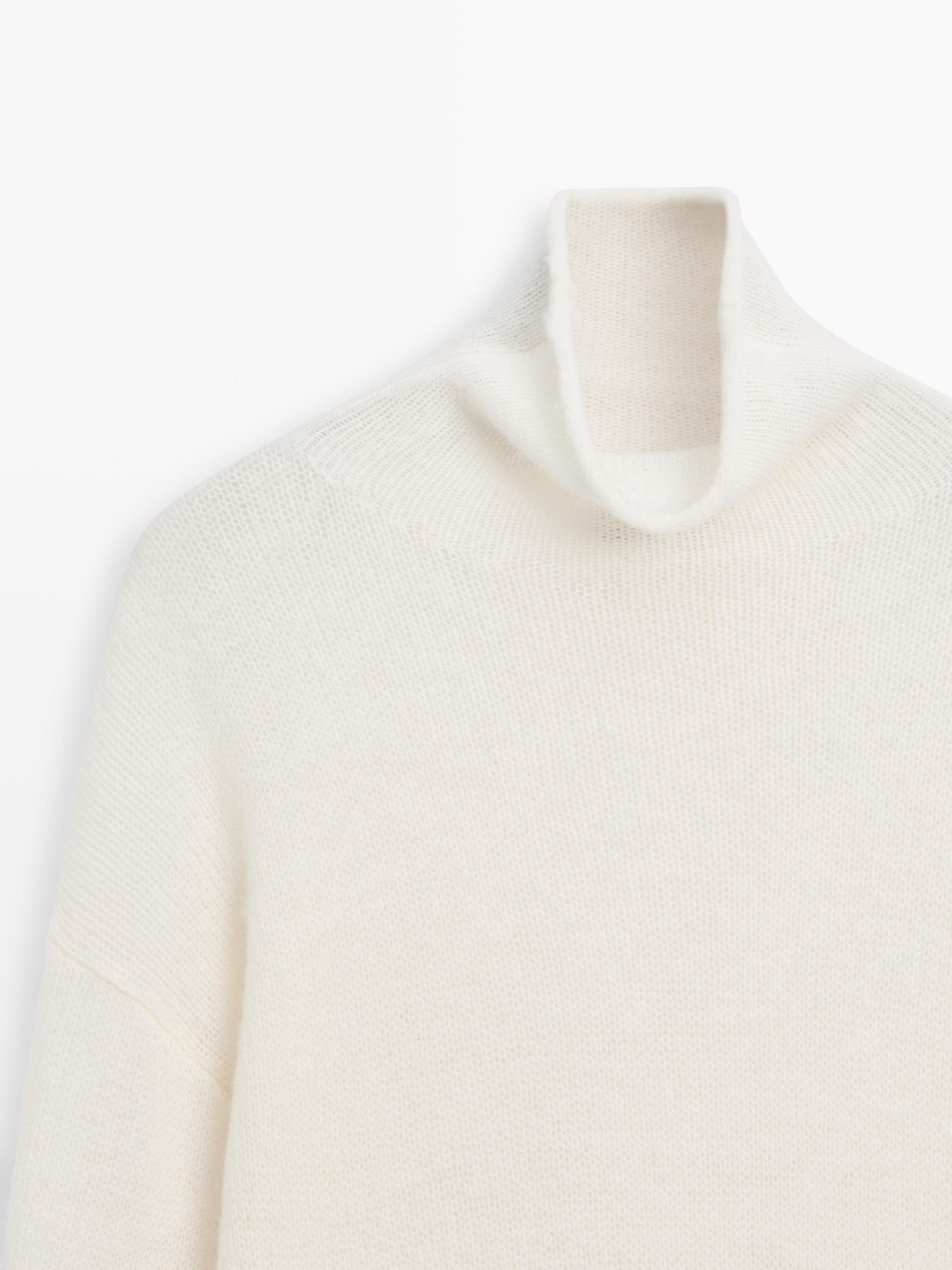 100% wool high neck knit sweater